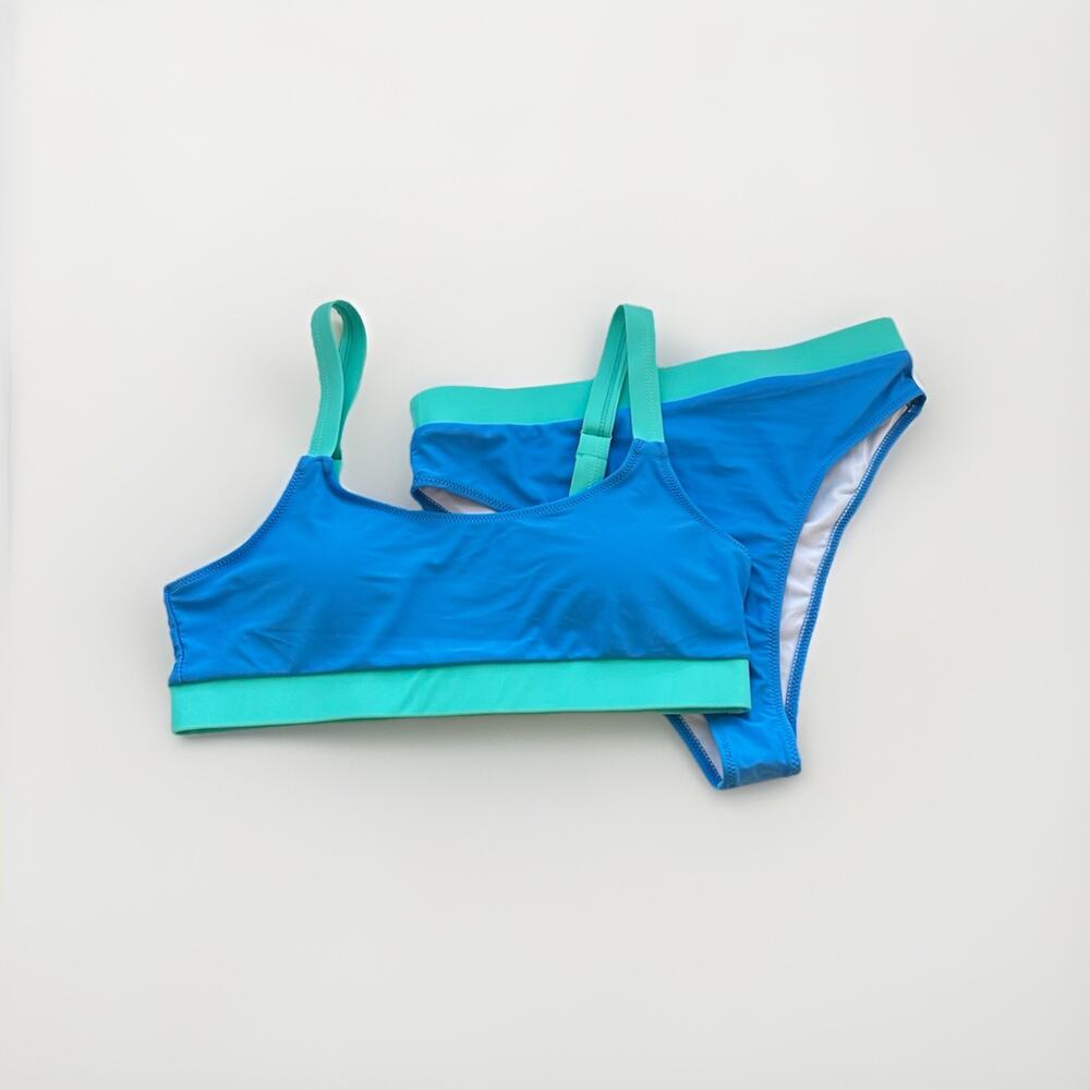 NWOT Cupshe Women's Two-Piece Bikini Swimsuit Size L Blue And Green Color Block